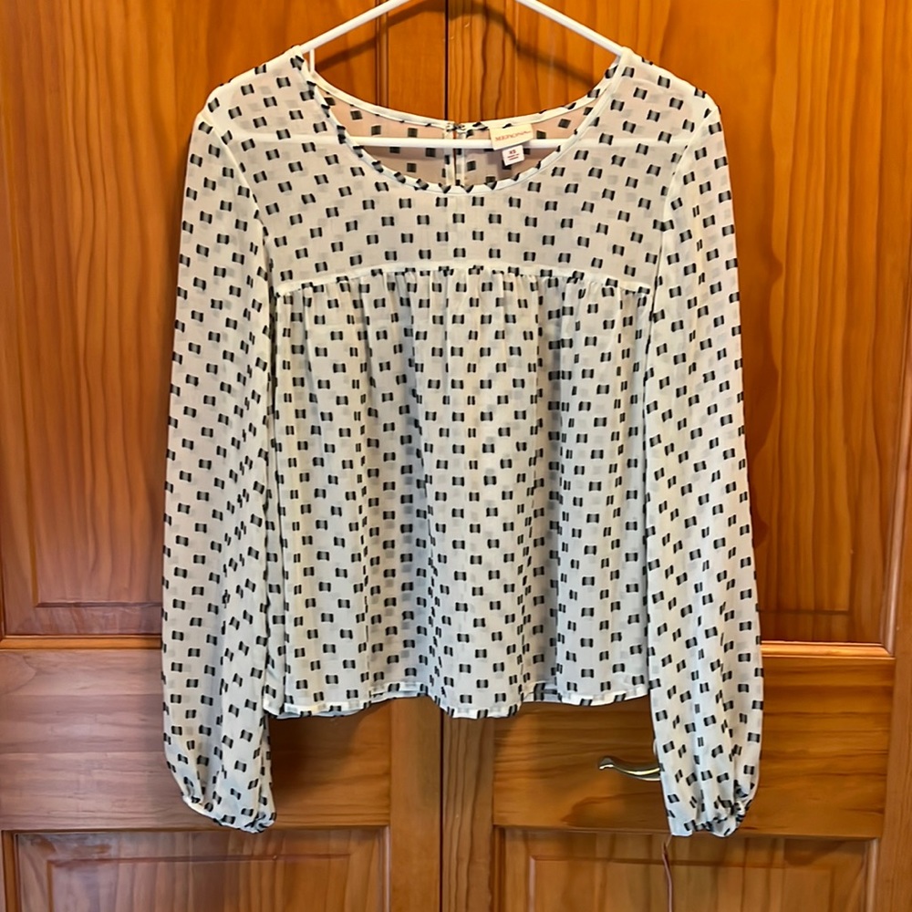 White & Black Patterned Blouse